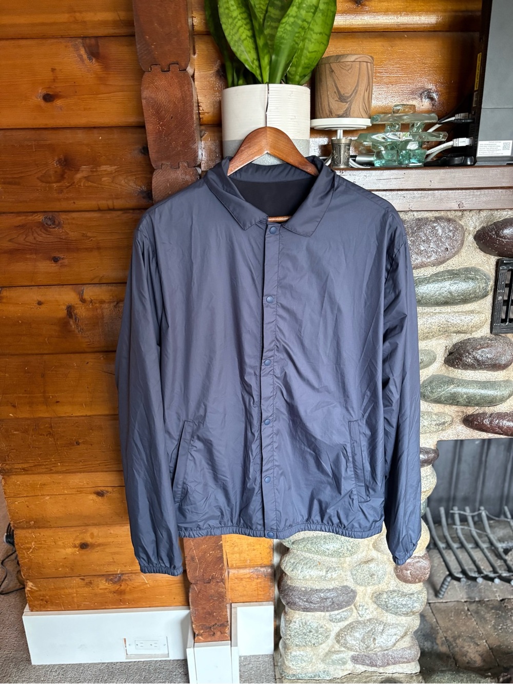 Lululemon Coaches Jacket Men’s Large Navy Snap Front Windbreaker